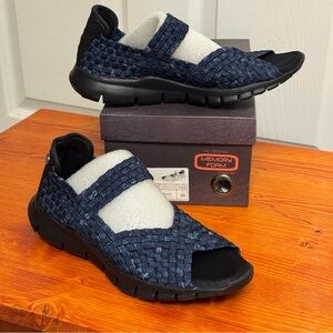 Bernie Mev Comfi Jeans Woven
Elastic Flat Mary Jane Shoe Women
Size 36